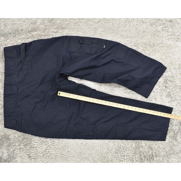 5.11 Tactical Men's Size 42x30 Cargo Multipocket Carpenter Blue Polyester - Picture 4 of 8
